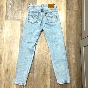 SOLD Levi Straight Leg Denim